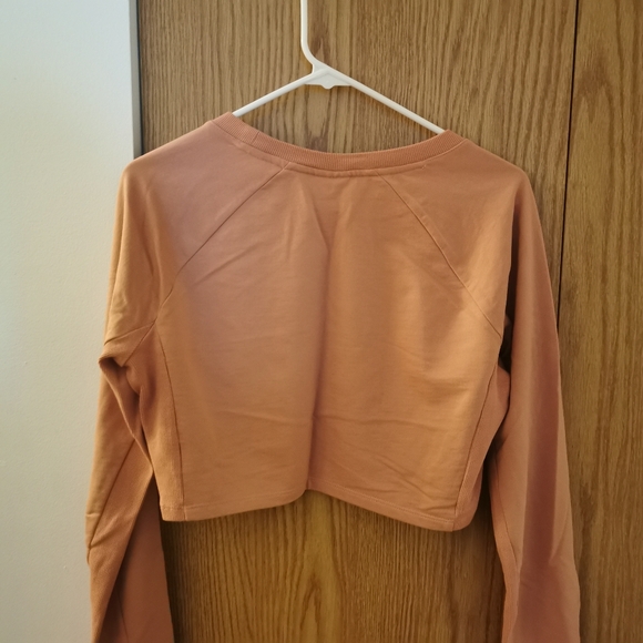 Gymshark cropped sweater - Picture 3 of 3